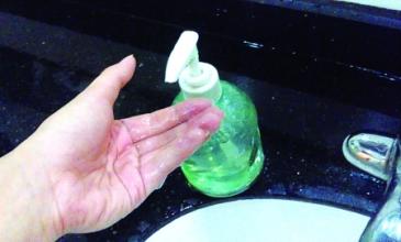 抗菌洗手液使用过度伤皮肤 美国已禁售