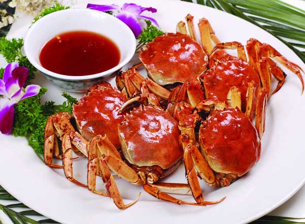 南京十一螃蟹上市 专家提醒可别贪吃引皮肤病