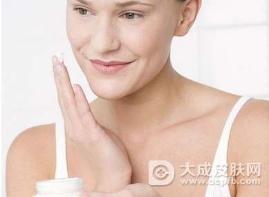 洗脸7个误区可致使皮肤问题 
