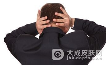 脂溢性脱发的具体表现是什么