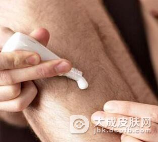 怎么治腿部皮肤瘙痒较好