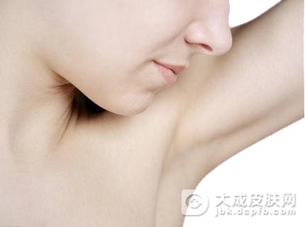 常见的狐臭的原因是什么呢？