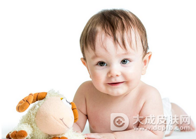 婴儿得了皮肤癣怎么办 婴儿皮肤癣的治疗和护理方法