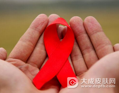 江西科技职院举行以预防艾滋病为主题的活动