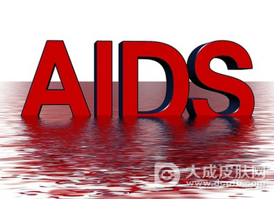 江苏省海安县举行第29个"世界艾滋病日"宣传活动