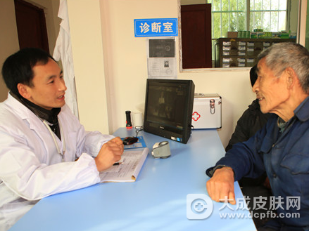 广安市广安区贫困群众家门口享受优质医疗服务