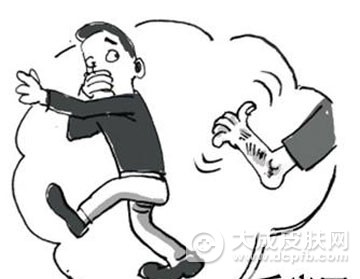缓解男人脚臭的方法