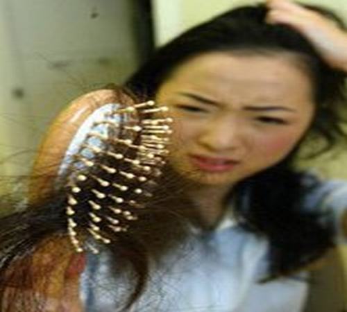 脂溢性脱发的危害有哪些呢